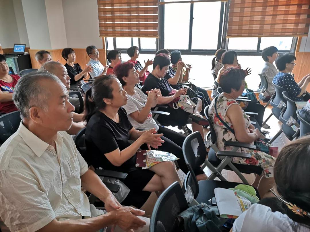 厦门麦芽口腔医院公益行