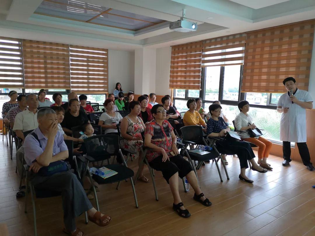 厦门麦芽口腔医院公益行